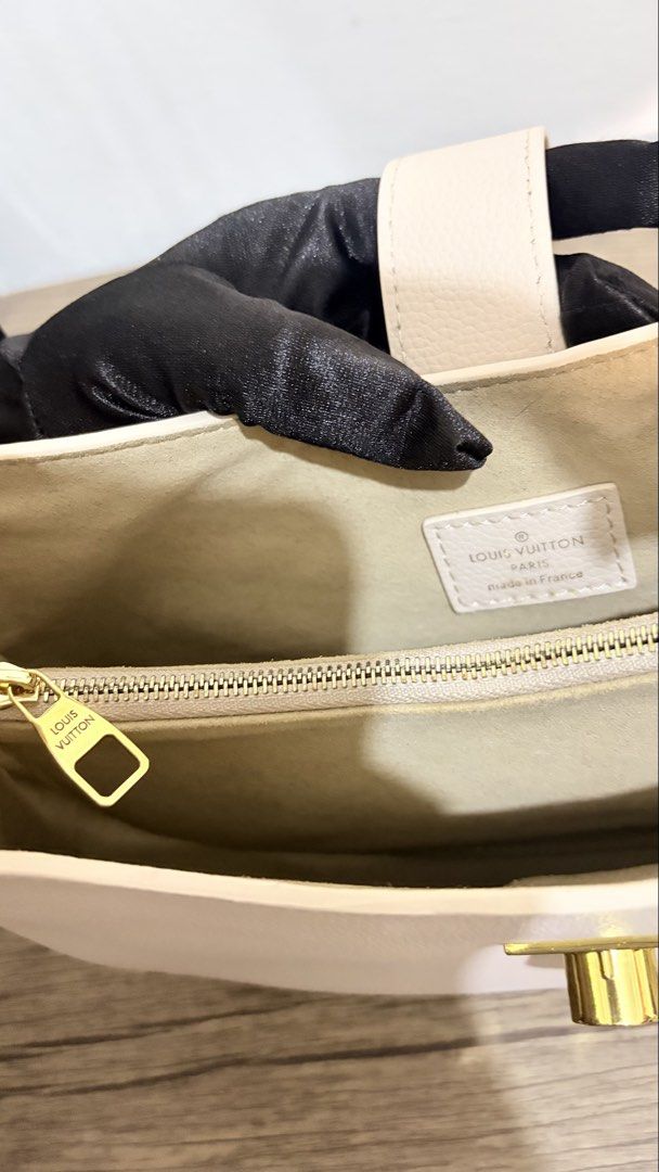 Louis Vuitton Low Key Shoulder Bag (Category: Luxury Bags & Wallets) located in Manila. Submitted by the.japan.collectives (Listing ID 1458951035, Image 2). Description: ‼️scannable / microchipped‼️ 💯Japan prleoved sourced bags🇯🇵.