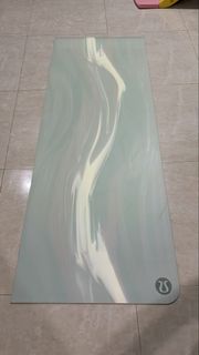 (Kategori: ) berada di . Dikirim oleh myprelo_stuff (ID iklan 1459008324, Gambar 1). Deskripsi: .