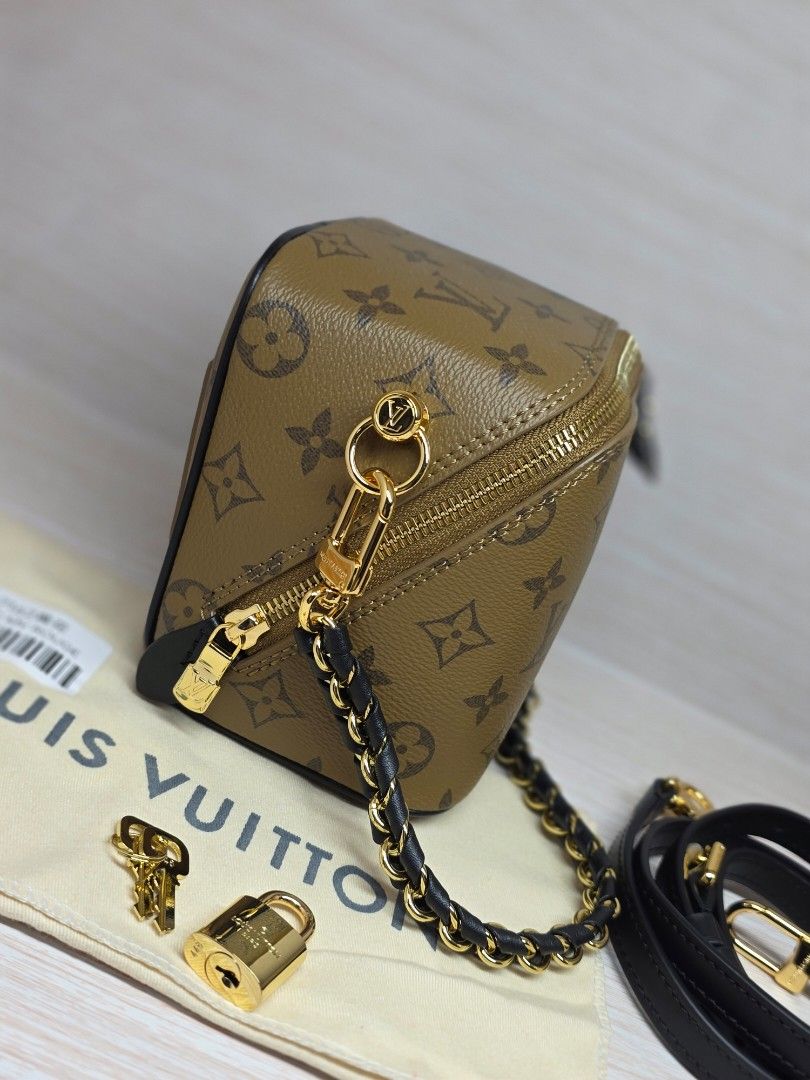 LV Reversed Mono PM Sling Shoulder Bag (Category: Luxury Bags & Wallets) located in Antipolo. Submitted by aaliyahs.closet2 (Listing ID 1458904743, Image 2). Description: ALL MUST GO. DECLUTTERING MY PERSONAL BAGS. Self-Authentication. Strictly 2days Reservation Only. Sending Offer means, you are decided to purchase the item. After Offer is ACCEPTED it is automatically Reserved. No returns, no exchanged. Location: Antipolo, City Shipment via: Lal