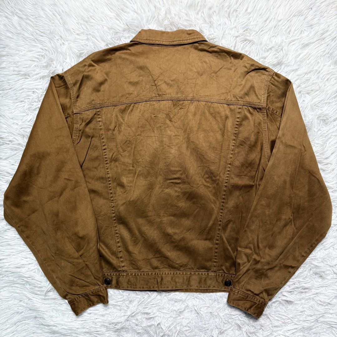 Marlboro classic (Category: Coats, Jackets and Outerwear) located in Baguio. Submitted by sellingtonshop (Listing ID 1458941751, Image 2). Description: q57. Marlboro Classic denim jacket Size: L Dimes: 26*26 Condition: good as new Issue: none Mine: 1280 Steal: 1480 Grab: 1680.