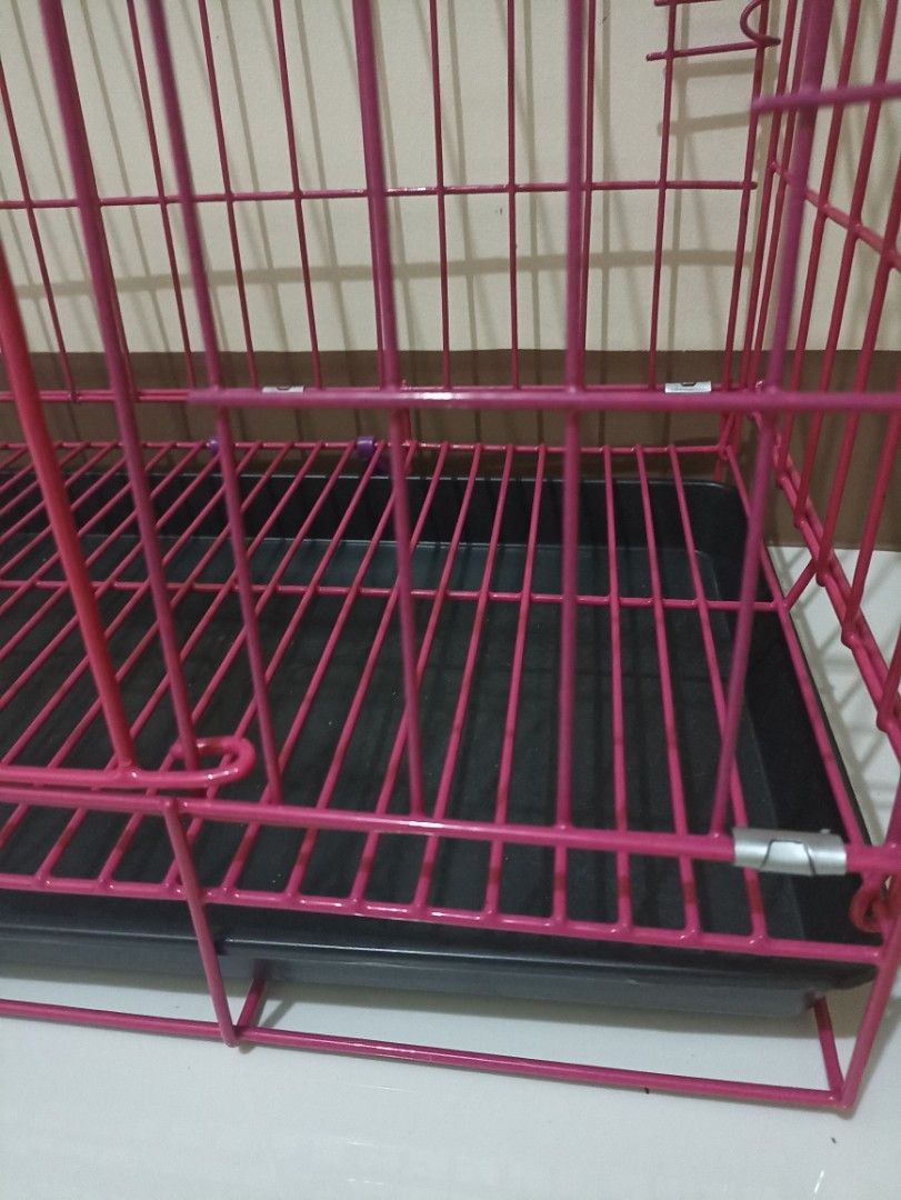 Medium Pet Cage (Category: Homes & Other Pet Accessories) located in Paranaque City. Submitted by re_run (Listing ID 1458994516, Image 2). Description: .