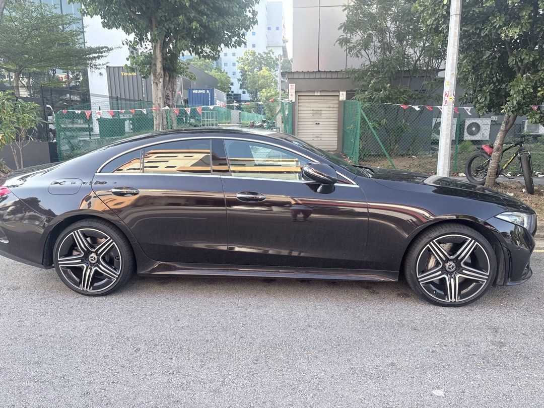 Mercedes-Benz AMG CLS-Class Mild Hybrid CLS 450 Auto (Category: Used Cars) located in Singapore. Submitted by robinhokk865 (Listing ID 1458941876, Image 3). Description: CLS450 listing Direct Owner here 😊 COE Till Sep 2029 Low Mileage Charming CLS 450 - 3L inline 6cyl w EQ boost for short burst 4MATIC All-Wheel Drive w 9G-TRONIC - Brand new 20’’ GLC AMG Coupé Rims (Mar26) - Pirelli P Zero staggered tires w huge rear width - Wear and tear paid - 