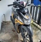 Mio i125 2018 Model Yellow & Black (Category: Motorbikes for Sale) located in Paranaque City. Submitted by zackenelixir23 (Listing ID 1458952148, Image 2). Description: RFS: Emergency Funds - Money for my nephew (brain cancer) post palliative care. Need food and medicines.