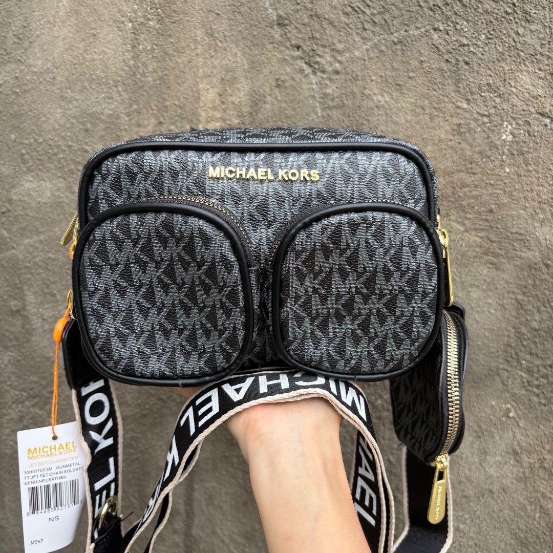 MK Brand new (Category: Luxury Bags & Wallets) located in Dasmarinas. Submitted by yrrahtakehara (Listing ID 1459032655, Image 2). Description: Brand new MK premium quality ₱550 each.