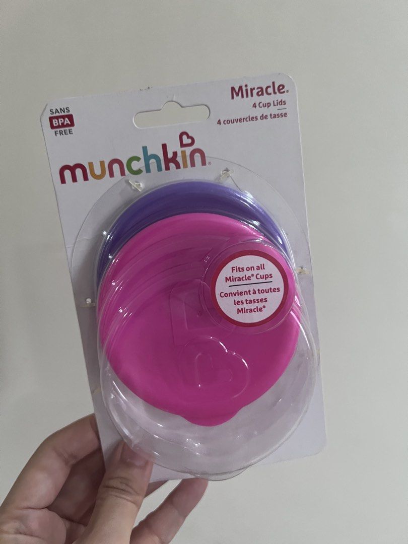 Munchkin Miracle 360 LID ONLY (Category: Weaning & Toddler Feeding) located in Quezon City. Submitted by mydusty (Listing ID 1458977261, Image 1). Description: .