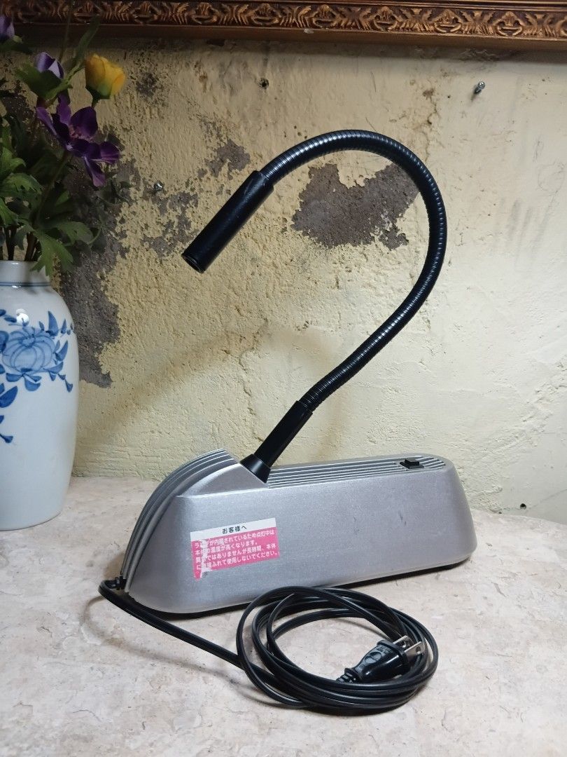 National Desk Lamp (Category: Lighting) located in Marikina City. Submitted by brandodracu (Listing ID 1458948070, Image 1). Description: good condition made in japan 100 volts.