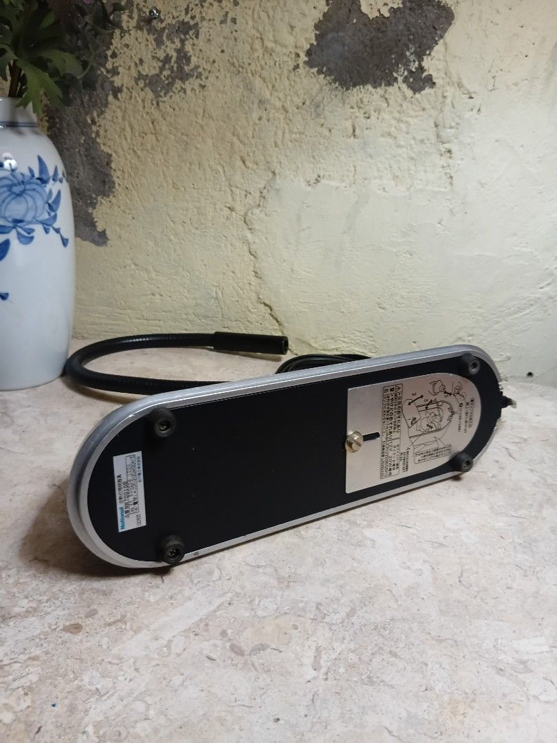 National Desk Lamp (Category: Lighting) located in Marikina City. Submitted by brandodracu (Listing ID 1458948070, Image 2). Description: good condition made in japan 100 volts.