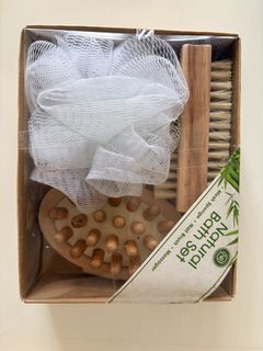 （分類：）位於 。 由 lilsg 提交（商品編號 1458934507，圖片 1）。簡介： 。