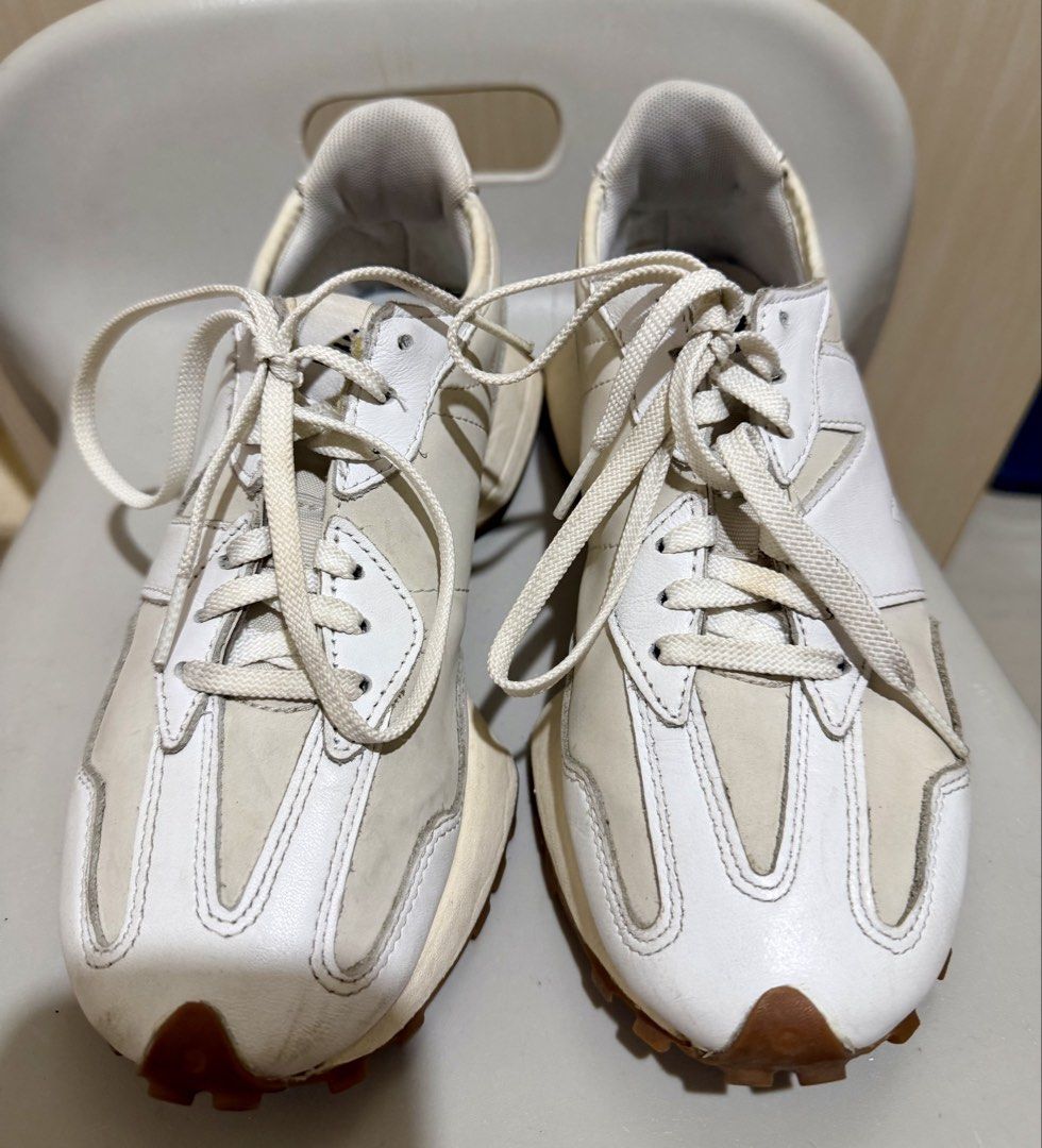 New Balance 327 (Category: Sneakers) located in Mandaue City. Submitted by danielle___cebu (Listing ID 1459030415, Image 3). Description: New Balance 327 🤍 Classic and stylish New Balance 327 sneakers in white & cream with gum sole. Easy to pair with everyday outfits. • Size: EU 37 / 23.5cm / US 6.5 • Bought in: Singapore • Condition: Pre-loved, good condition • Normal signs of use • Needs light cleaning • Complete with original laces RFS: Declu