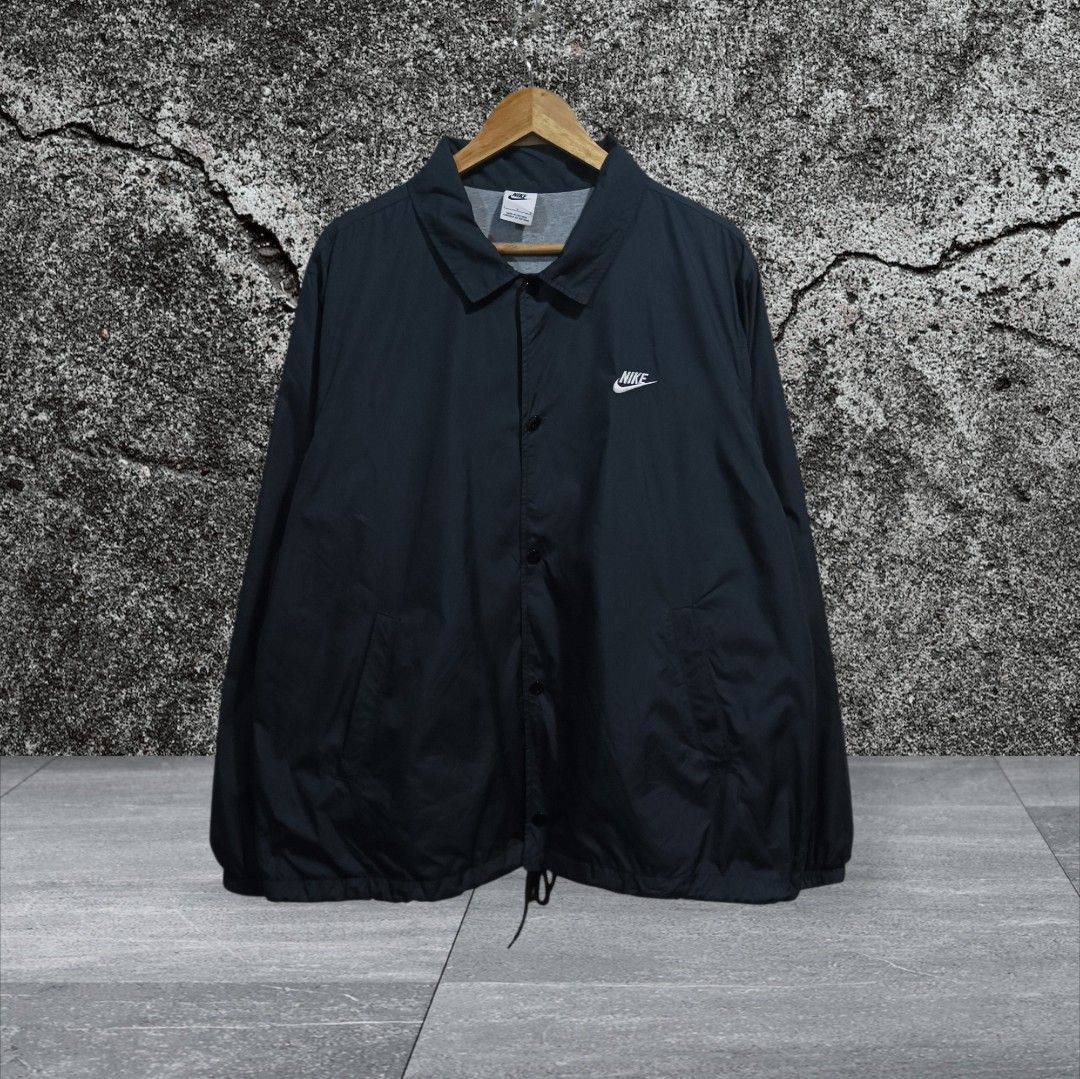 Nike Black Coach Jacket (Category: Coats, Jackets and Outerwear) located in Calatagan. Submitted by lyvertabora (Listing ID 1459016974, Image 2). Description: Dimension:L-28 W-25 Very Good condition excellent sana may dents Yung isang button COLORATE:9.8/10.