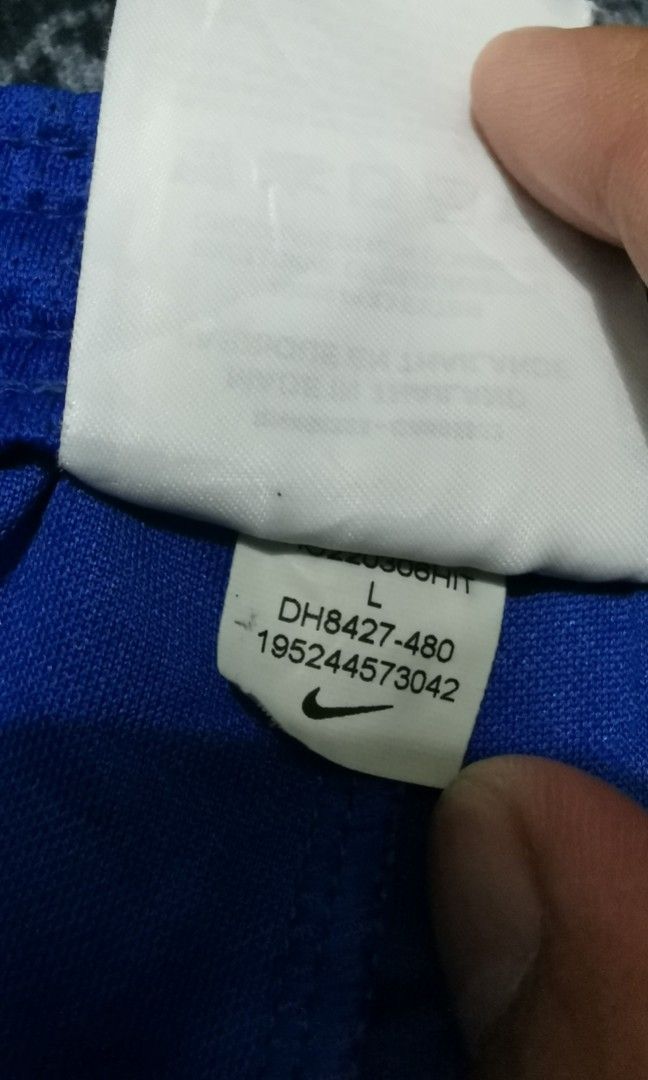 Nike football short (Category: Shorts) located in San Jose. Submitted by thrift_ni_sir (Listing ID 1459025784, Image 2). Description: Need wash Slightly used MOP gcash MOD j&t Add shipping fee.