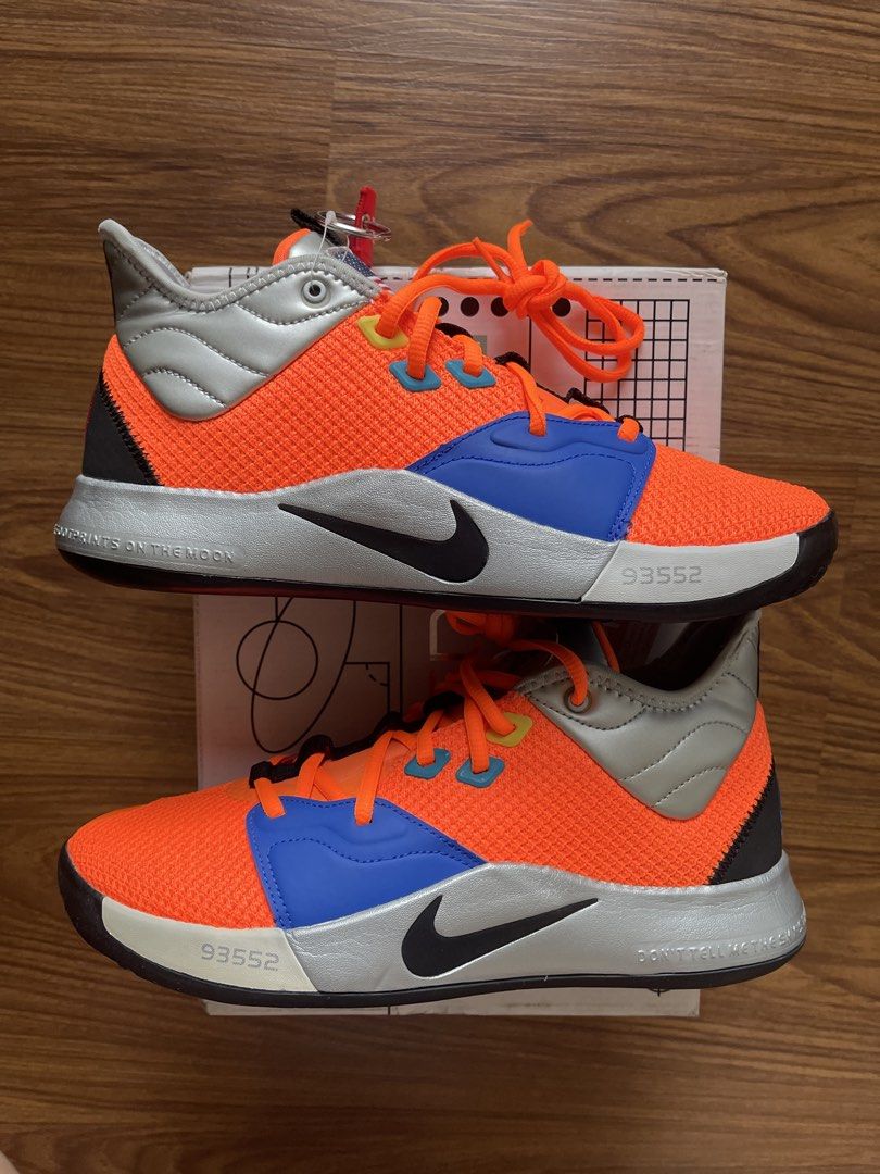 Nike PG3 'NASA' Rare pair! (Category: Sneakers) located in Pasig City. Submitted by crewkicks.ph (Listing ID 1458893888, Image 3). Description: Nike PG3 'NASA' RARE PAIR AND CONDITION Size 9 US M Brand new DS Complete OG Wear at ur own risk, collector's item. ₱ 4,998 ONLY! (Way below market!).
