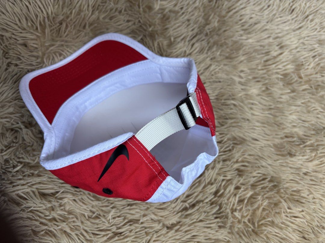 Nike Shox 5 Panel Cap White Red (Category: Caps & Hats) located in Quezon City. Submitted by nojthrift (Listing ID 1459042198, Image 3). Description: - White and red Nike Shox 5 panel cap - Adjustable strap for a comfortable fit - Nike logo featured on the side and back - Ideal for everyday wear or sports activities 700+ship.