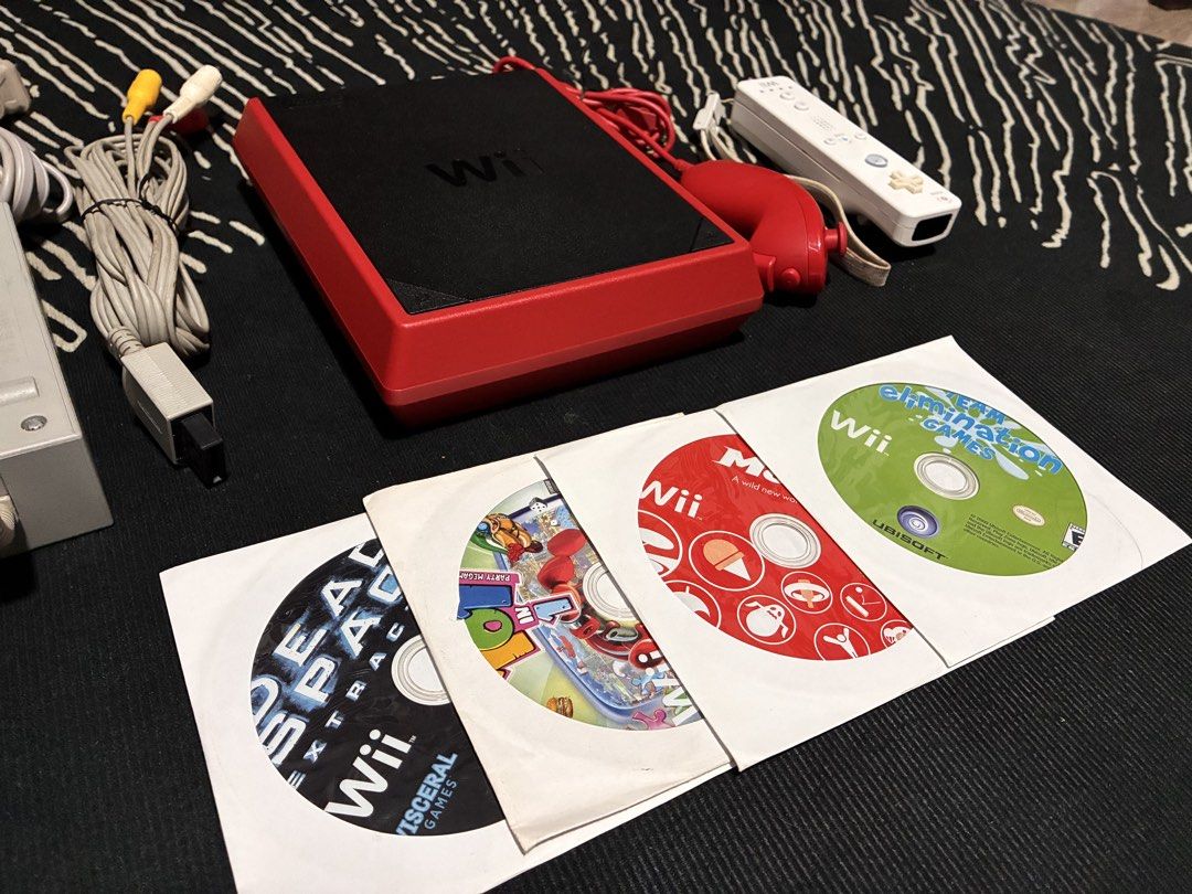 Nintendo Wii Mini (Category: Nintendo) located in Quezon City. Submitted by rgsph140 (Listing ID 1459021905, Image 3). Description: For Sale 🎮 Used Item! Working Tested 💯 No Issues 💯 Item Description: Nintendo Wii Mini (USA) Price: 3800 php Included: •Power Supply 120volts •Wiimote •Nunchuck •AV Cable •Sensor Bar •Physical Games Mode of Payment: Cash or Gcash Shipping: Grab/Lalmove/LBC Meet ups Location: Soliven Litex Jollibee 5 Days Warranty 