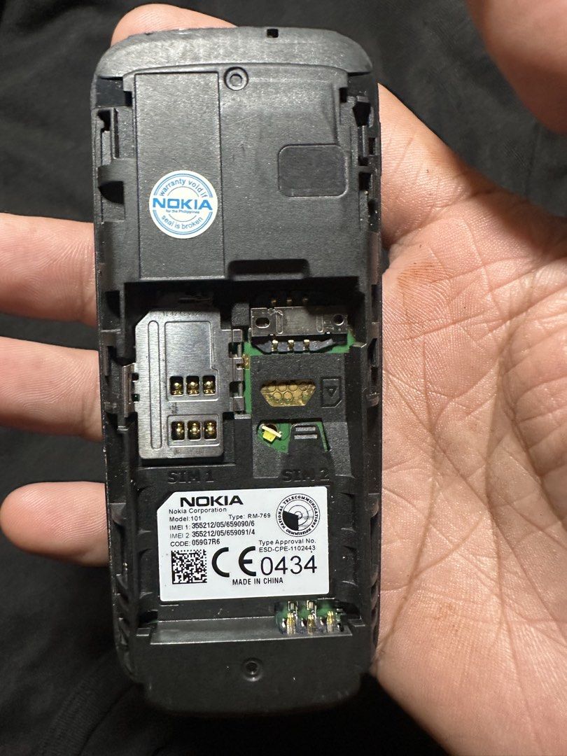 Nokia RM-769 (Category: Early Generation Mobile Phones) located in Manila. Submitted by raymartpalomar (Listing ID 1458923535, Image 3). Description: Loc-Katuparan Vitas Tondo Battery Class A lang 2GB memory Card Sa Salpakan nya na pang takip natatanggal .