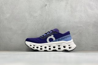 (Category: ) located in . Submitted by shoes_shop. (Listing ID 1458993254, Image 1). Description: .