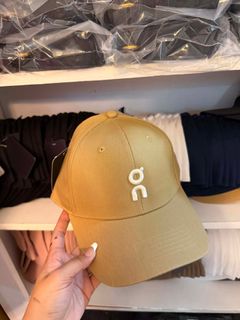 (Category: ) located in . Submitted by chloe_clothingco. (Listing ID 1458990025, Image 1). Description: .