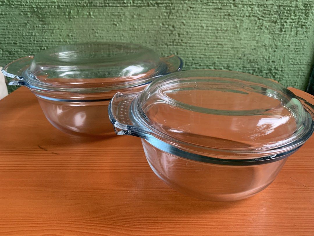 Original Pyrex France Casserole Set (2 Sizes Only) (Category: Cookware & Accessories) located in Antipolo. Submitted by rex.dn (Listing ID 1451671376, Image 1). Description: Dimensions: Small size: 18 cm diameter/ 7 cm Medium size- 20 cm diameter/ 8 cm depth ✅Genuine Made in France borosilicate glass ✅Includes original matching glass lid ✅Oven, microwave, freezer, refrigerator, and dishwasher safe ✅Excellent condition with no chips or cracks ✅Gre