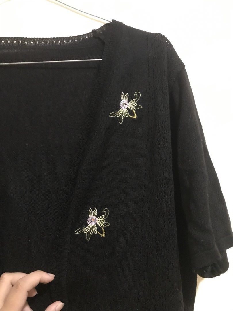 outer (Kategori: Baju Luaran) berada di Depok. Dikirim oleh adisyaw (ID iklan 1459071002, Gambar 3). Deskripsi: .