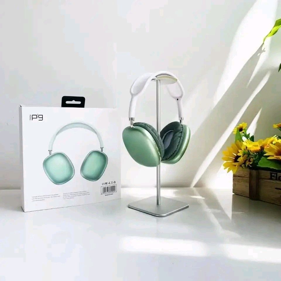 P9 Plus Wireless Headphones - Multiple Colors Available (Category: Headphones & Headsets) located in Manila. Submitted by marvieobordo (Listing ID 1458901975, Image 3). Description: - Wireless over-ear headphones - Available colors: Blue, Red, Silver, Black, Green - Comfortable earcups for extended wear - Excellent sound quality for music and calls - Includes charging cable and storage box.