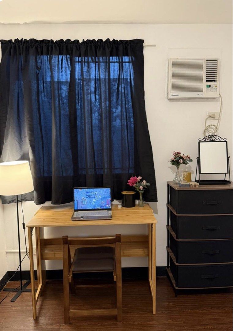 Panasonic Inverter Window Type Aircon (Category: Air Conditioning and Heating) located in Muntinlupa City. Submitted by lovextended (Listing ID 1458937285, Image 3). Description: - Panasonic CW-U921JPH 1.0 HP Window Type Airconditioner - Panasonic inverter window type aircon - Easy to install in a window - Includes power cord and plug - Ready to use - Ideal for small rooms - Bought 2024 - RFS: moving out - Orig price: 27k.