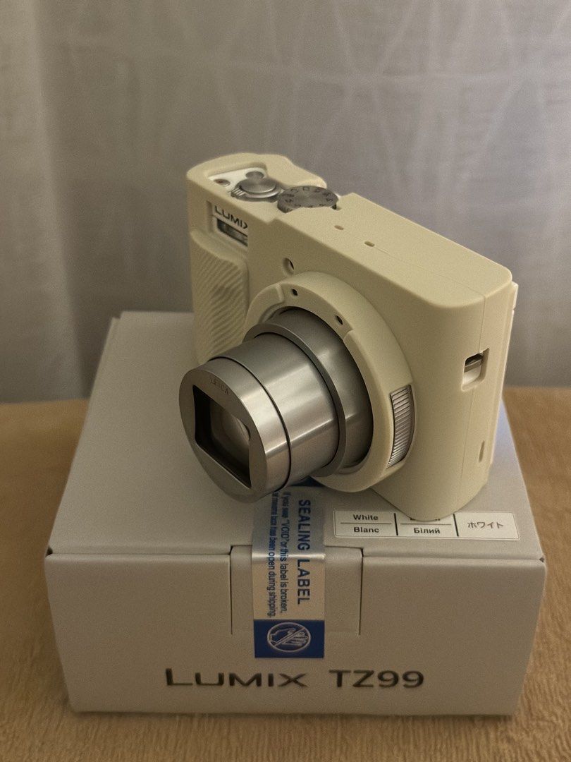 Panasonic Lumix TZ99 Camera (Category: Cameras) located in Las Pinas. Submitted by makiyan_ (Listing ID 1459059417, Image 3). Description: FOR SALE Bought Aug 8, 2026 100% working condition with zero issues or scratches. RFS: Bought for a specific event/trip that’s over, no longer needed..