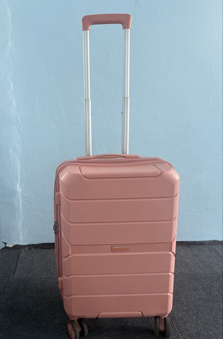 Pink Handcarry Luggage EXPANDABLE with TSA Lock (Category: Luggage) located in Caloocan City. Submitted by shopkytn (Listing ID 1458940488, Image 1). Description: Handcarry luggage EXPANDABLE - FREE COVER - Bought in SM Store (worth ₱3k) - With TSA lock - With scratches (see pic) - Nagamit na 3x international trip - Slightly negotiable if sure buyer Size: 56 cm x 37 cm x 24 cm (Might be slightly inaccurate due to manual sizing) Loc: Malabon.