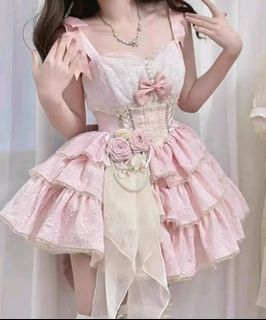 (Category: ) located in . Submitted by twinklefairyfinds (Listing ID 1458928834, Image 1). Description: .