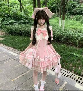 (Category: ) located in . Submitted by twinklefairyfinds (Listing ID 1458931263, Image 1). Description: .