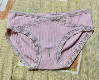 (Category: ) located in . Submitted by mslovely88 (Listing ID 1459035849, Image 1). Description: .