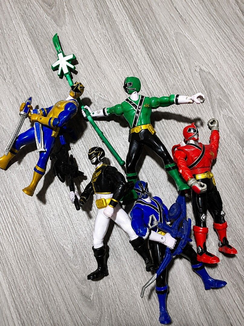 Power Rangers Samurai Action Figures Lot (Category: Action & Battle Toys) located in Manila. Submitted by niggzreyno51476 (Listing ID 1458907680, Image 1). Description: - Lot of 5 Power Rangers Samurai action figures - Includes Red, Blue, Green, Black, and Gold Rangers - Each figure comes with their original weapon - Ideal for Power Rangers fans and collectors.