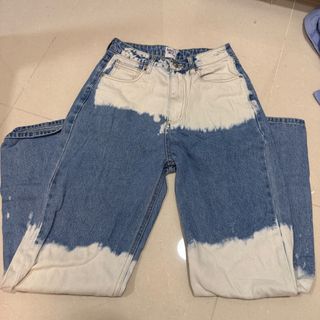 (Category: ) located in . Submitted by sellingmythingssssss (Listing ID 1459015411, Image 1). Description: .