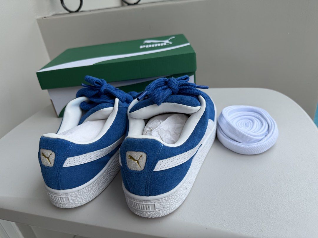 PUMA Suede XL US 10.5 (Category: Casual Shoes) located in Muntinlupa City. Submitted by nthlpdll (Listing ID 1458922041, Image 2). Description: PUMA Suede XL Blue Size: US 10.5 Note: With original box and original extra lace Location: Muntinlupa City 🔍 RFS: Brand new! Received this as a gift but it is too big. 🛵 Courier: Lalamove or Grab 💸 Payment: GCash or BPI.