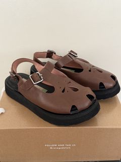 (Category: ) located in . Submitted by mellowwear (Listing ID 1458934479, Image 1). Description: .