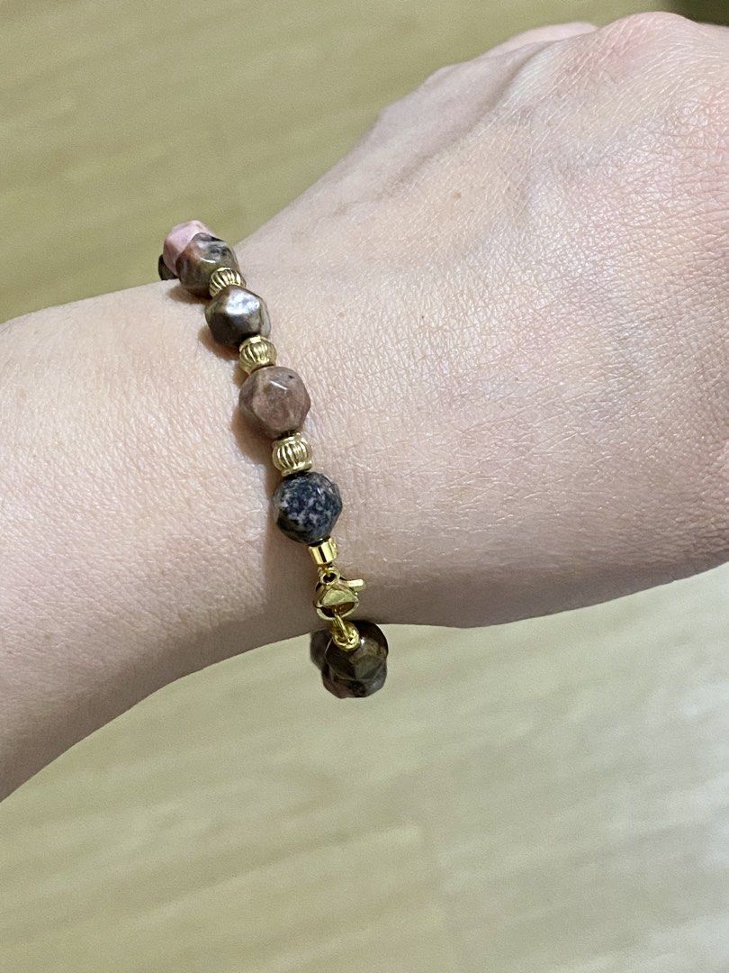 Rhodonite (faceted) Bracelet (Category: Bracelets) located in Pasig City. Submitted by talaversify (Listing ID 1459083664, Image 3). Description: Semi-precious stone: Rhodonite Stone size: 7mm Wrist size: 18cm 💠 Natural stone 💠.