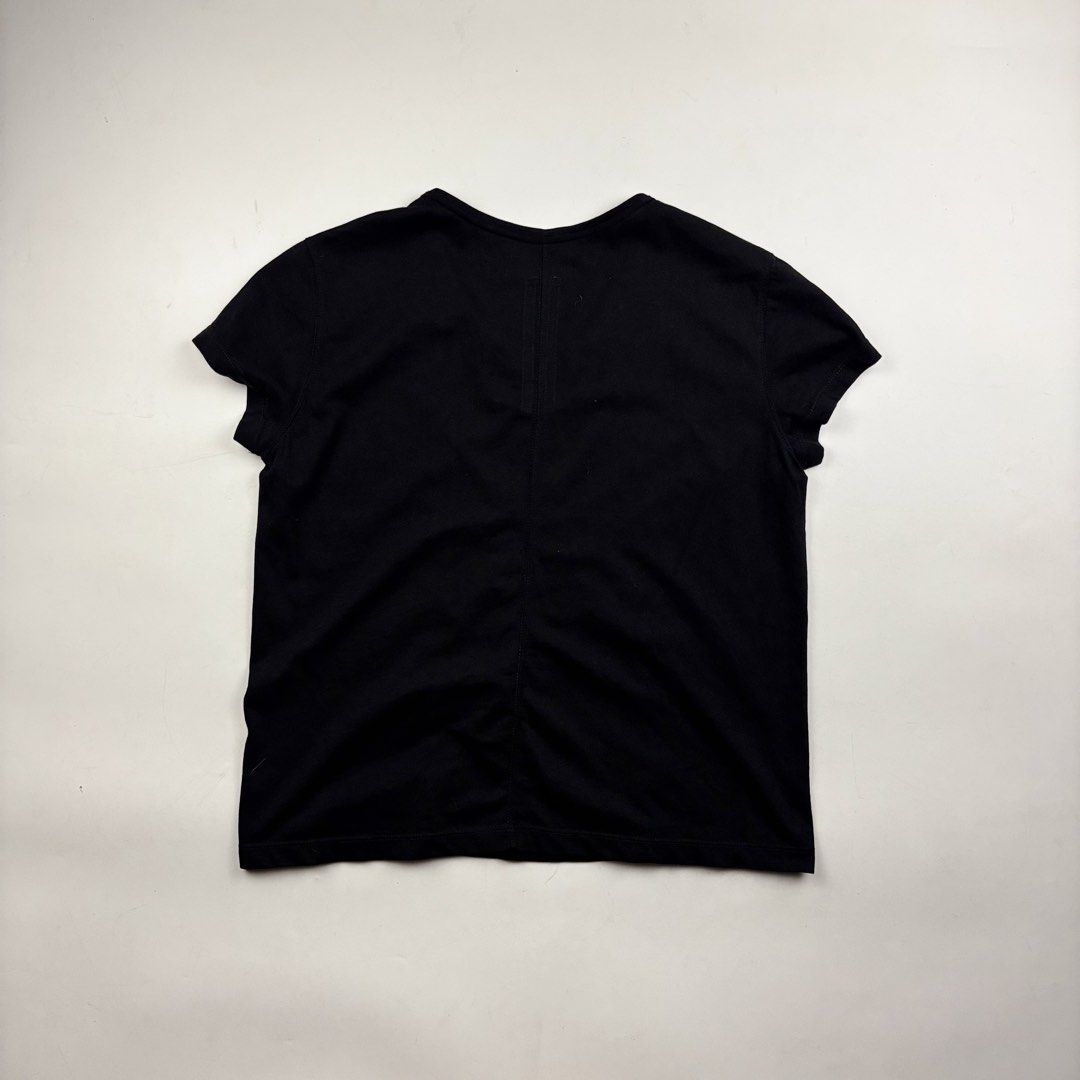 Rick Owens Geometric T-Shirt (Category: Shirts) located in Makati City. Submitted by ragrepository (Listing ID 1459017199, Image 3). Description: Rick Owens Geometric T-Shirt Tagged as Small Length- 21” Pit to pit- 18” Sleeves- 5” Shoulder-15” Condition-9.5/10 Flaw- None .