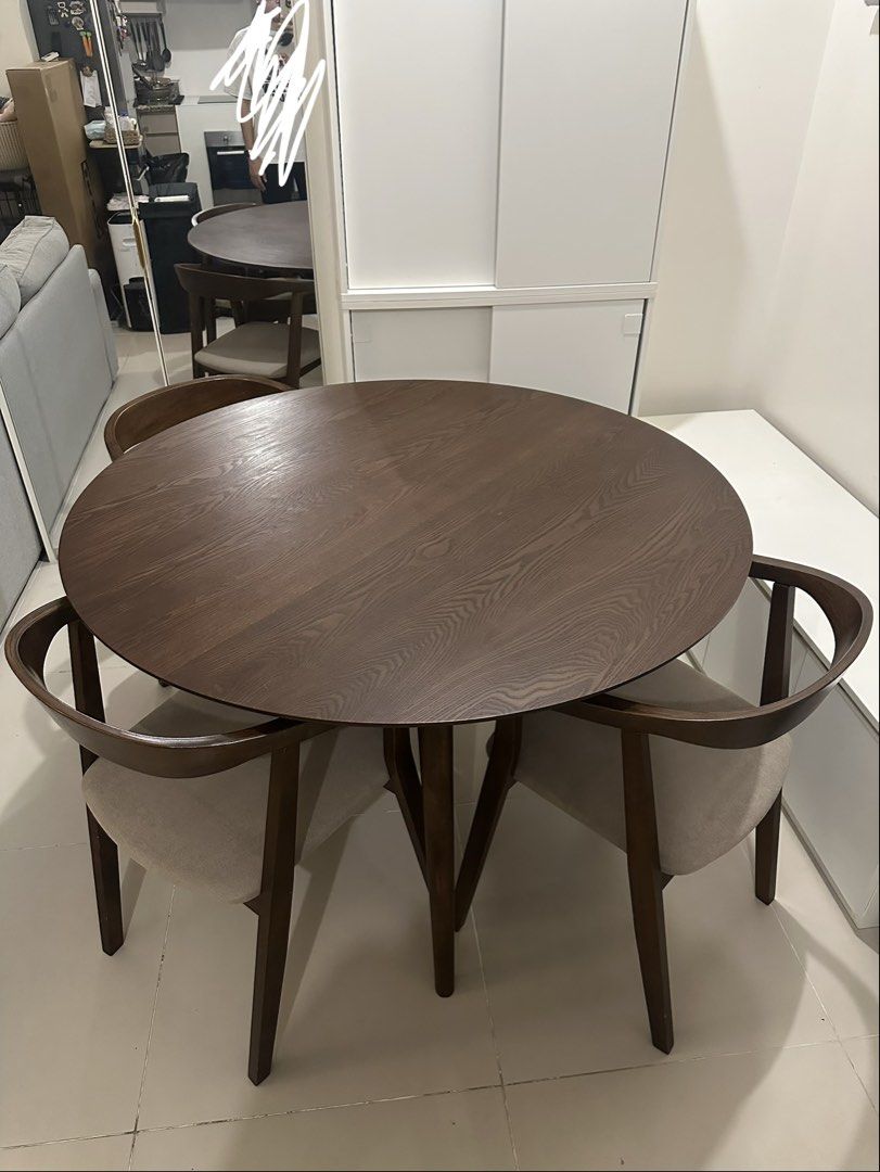 Round Solid Wooden Dining Table with 3 Chairs Blims Seki (Category: Tables & Sets) located in Marikina City. Submitted by ellies.mnl (Listing ID 1458922423, Image 1). Description: FOR SALE: Solid Wood Dining Table + 3 Chairs from Blims (Seki dining set) 💰 Bought for: ₱34,950 🏷️ Selling for: ₱22,000 RFS: Need a smaller set after moving to the condo Table diameter -120 cm Chair width - 55 cm Table and chair height - 77 cm Inclusions: • 1 solid wo