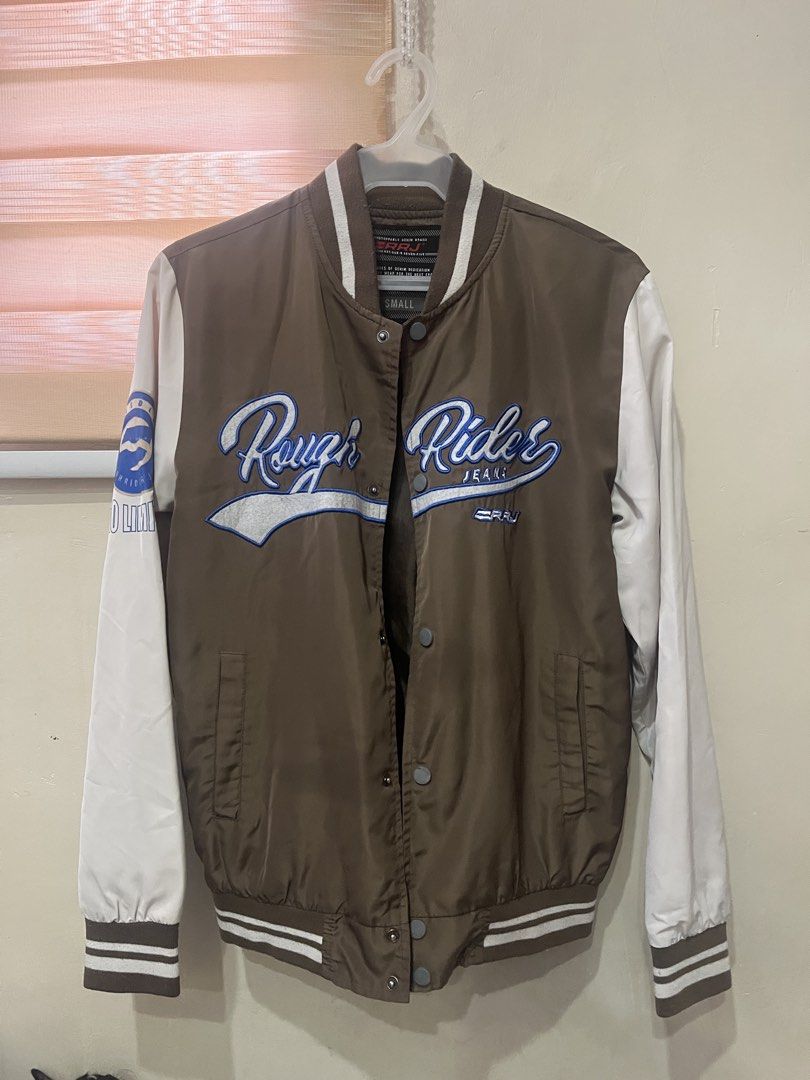 RRJ Jacket (Category: Coats, Jackets and Outerwear) located in Pasig City. Submitted by kkumachoel (Listing ID 1458917715, Image 1). Description: RRJ brown jacket bought for P2500 .