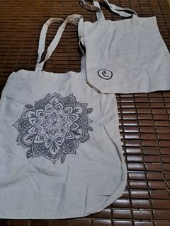 (Kategori: ) berada di . Dikirim oleh InayCollection (ID iklan 1458952840, Gambar 1). Deskripsi: .
