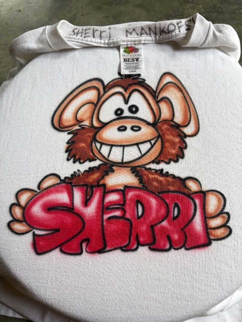 "Sherri" Monkey Graphic (Category: Tshirts & Polo Shirts ) located in Pinamungahan. Submitted by _kimmmvtg (Listing ID 1458988678, Image 2). Description: Monkey with 'Sherri' Large 22x28.5 Issue/s: Lints & Stains 📌Some issues may not be seen or indicated.
