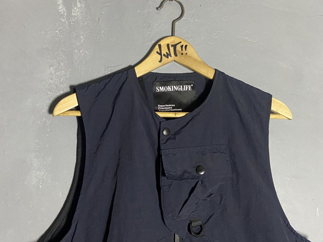 SmokingLife Tactical Nylon Utility Vest (Category: Activewear) located in Cabuyao City. Submitted by chukz_x (Listing ID 1458932346, Image 3). Description: SmokingLife Tactical Nylon Utility Vest Size : Medium Dimes : 22W 26L Condition : Excellent Issue : None Price : 950 📍READY TO WEAR 📍Cabuyao Laguna.