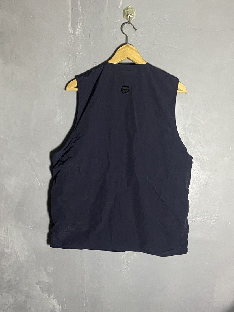 SmokingLife Tactical Nylon Utility Vest (Category: Activewear) located in Cabuyao City. Submitted by chukz_x (Listing ID 1458932346, Image 2). Description: SmokingLife Tactical Nylon Utility Vest Size : Medium Dimes : 22W 26L Condition : Excellent Issue : None Price : 950 📍READY TO WEAR 📍Cabuyao Laguna.