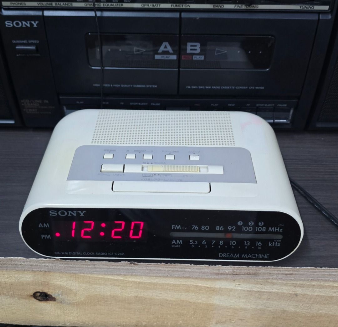 Sony Digital Clock Radio (Category: Clocks) located in Manila. Submitted by bryanpotpot18 (Listing ID 1459048737, Image 3). Description: - Vintage Sony digital alarm clock radio - Features a red LED display - Built-in AM/FM radio tuner - Perfect for retro decor or bedside use - Power cord included -110volts.