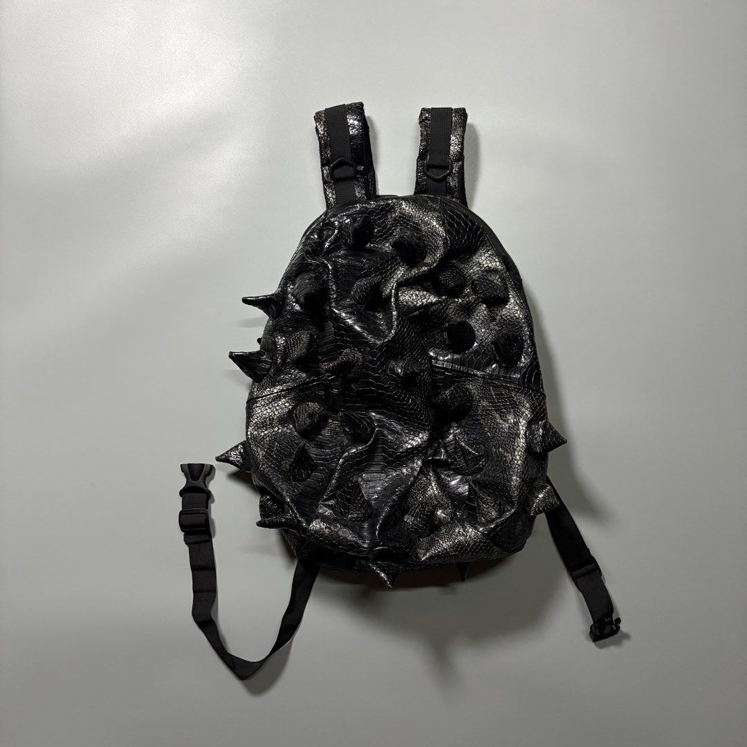 Spike Opium Backpack Bag (Category: Backpacks) located in Tayabas. Submitted by bayabaskartell (Listing ID 1458964800, Image 1). Description: .