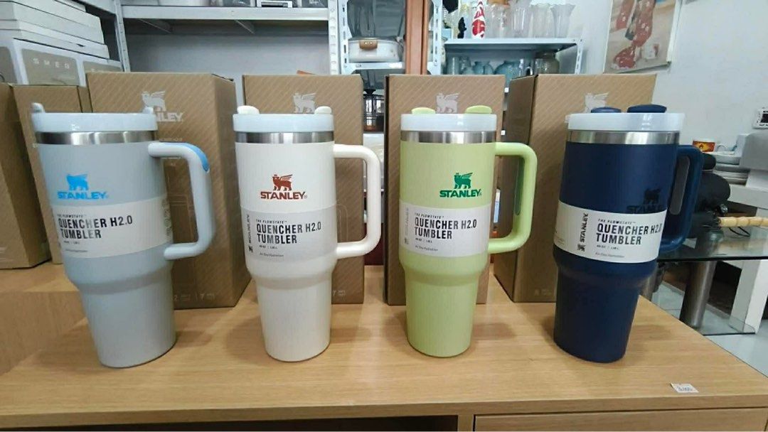 Stanley Tumbler 40oz (Category: Water Bottles & Tumblers) located in Iloilo. Submitted by 888collector (Listing ID 1459008664, Image 2). Description: - Brand New - 💯 Authentic - Available in different colors! .