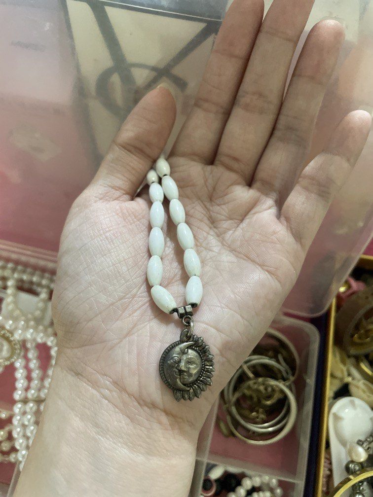 Sun and Moon beaded pearl/shell (Category: Necklaces) located in Bulacan. Submitted by ohyul.06 (Listing ID 1458990958, Image 1). Description: .