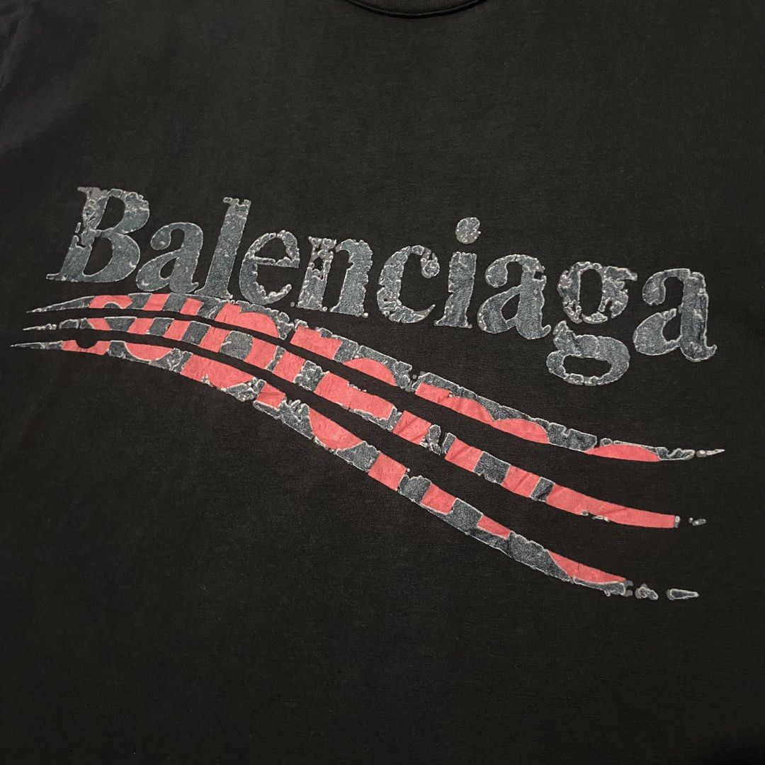 Supreme x Balenciaga (Category: Tshirts & Polo Shirts ) located in Batangas. Submitted by hanz.dodge (Listing ID 1459041685, Image 2). Description: ⚜️Supreme x Balenciaga 📌22 Width x 27 Length (M Best fit) 📌9/10 Color Rate 📌Excellent Condition 📌No Major Flaws 🏷️ 380.