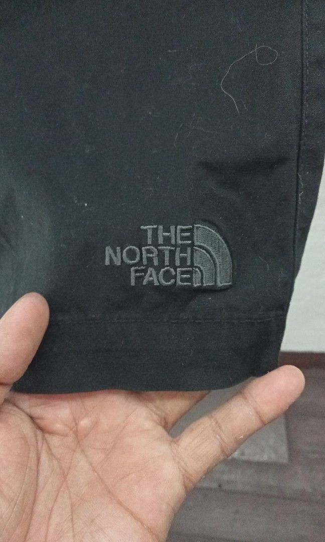The North Face (Category: Shorts) located in Naga. Submitted by aboy1234245 (Listing ID 1458904356, Image 2). Description: The North Face Asne W32-38-L19.