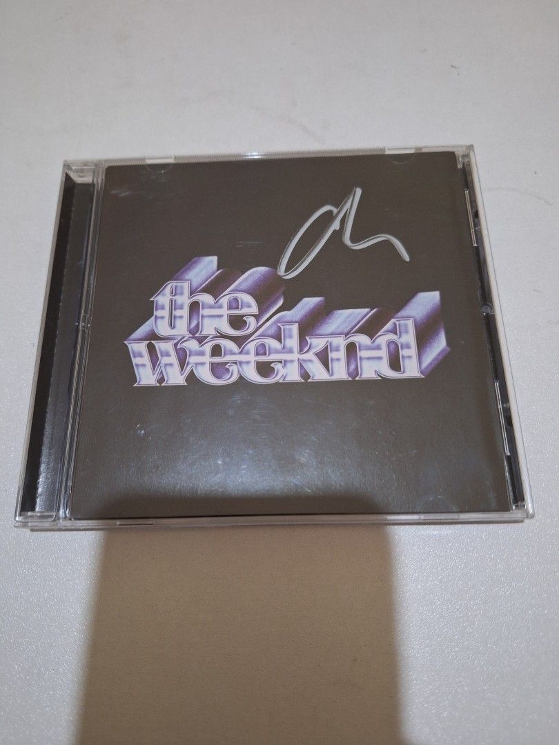 The Weeknd - Dawn FM (CD) (Signed) (Category: CDs & DVDs) located in San Mateo. Submitted by heisenatii (Listing ID 1458953870, Image 1). Description: Artist: The Weeknd Album: Dawn FM Signed copy. Brand new, unsealed. Bought from The Weeknd's official store. Shipping from San Mateo, Rizal..