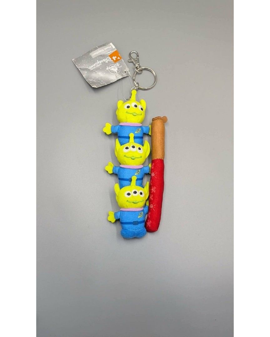 *TOY STORY CHARM (Category: Character Goods) located in La Trinidad. Submitted by chicrafa (Listing ID 1458950542, Image 1). Description: *TOY STORY CHARM P180 New w/ tag and etiketa.
